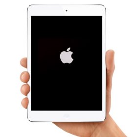 iPad не завантажується, горить яблуко